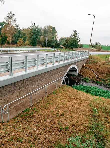 Przepust nad rzeką